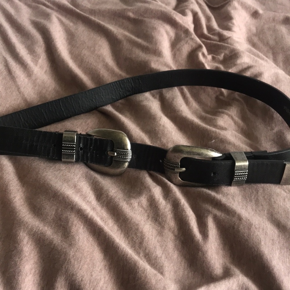 Lulus double buckle belt